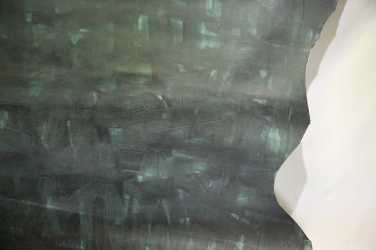 牛半裁革 / 手塗りアート染 / グリーン